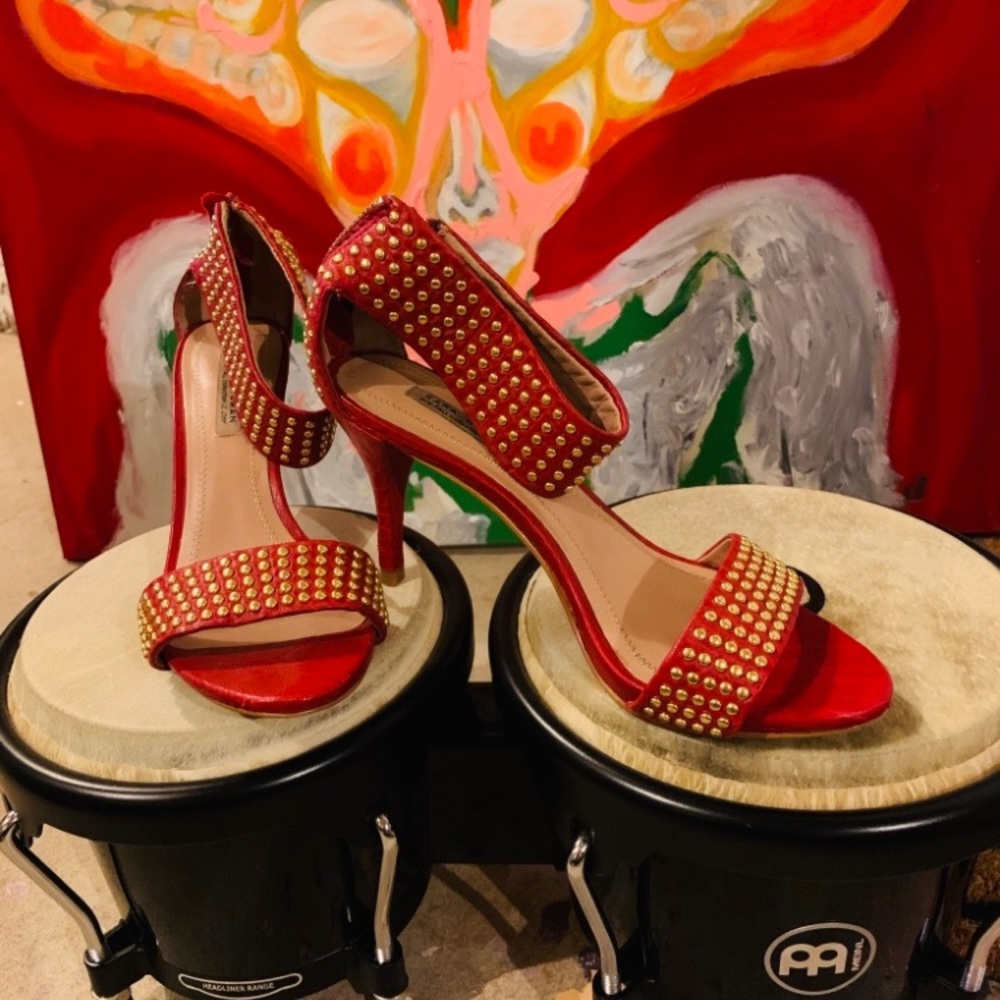 Brand new Beautiful Zara heels